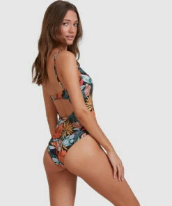 BILLABONG Somedaze Mia DD Underwire One-Piece Swimsuit BLACK 8 BILLABONG Somedaze Mia DD Underwire One-Piece Swimsuit BLACK -Womens Swim BILLABONG abjx100169 billabongw blk sd2
