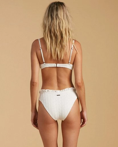 BILLABONG Salty Blonde By The Seashore Underwire Bikini Top SALT CRYSTAL 4 BILLABONG Salty Blonde By The Seashore Underwire Bikini Top SALT CRYSTAL - Image 4