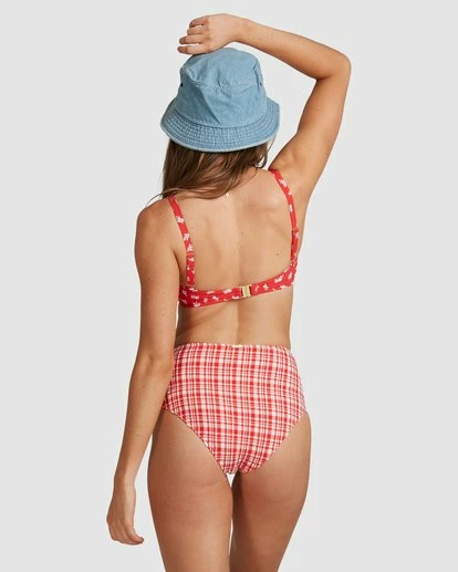 BILLABONG Cherry Bomb Dd Mia Bralette Bikini Top FIESTA RED 3 BILLABONG Cherry Bomb Dd Mia Bralette Bikini Top FIESTA RED - Image 3