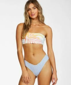 BILLABONG Tropic Jungle Fiji Reversible Bikini Bottoms MULTI 8 BILLABONG Tropic Jungle Fiji Reversible Bikini Bottoms MULTI -Womens Swim BILLABONG abjx400259 billabongw mul frt1