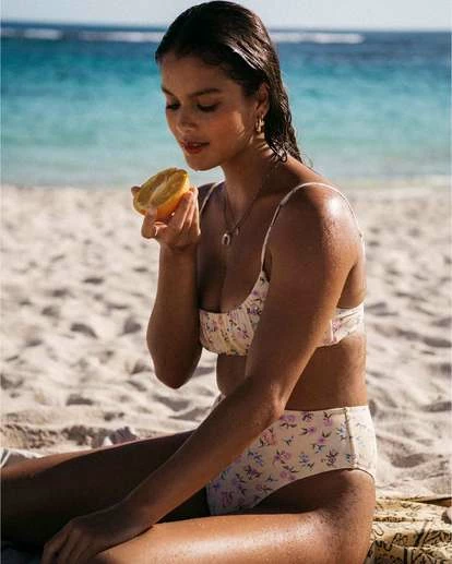 BILLABONG Pretty Moon Hi Maui Rider Bikini Bottoms MELLOW YELLOW 1 BILLABONG Pretty Moon Hi Maui Rider Bikini Bottoms MELLOW YELLOW