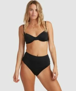 BILLABONG Sol Searcher Nova DD Bra Bikini Top BLACK 15 BILLABONG Sol Searcher Nova DD Bra Bikini Top BLACK -Womens Swim BILLABONG ubjx300166 billabongw blk dtl1