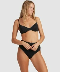 BILLABONG Sol Searcher Nova DD Bra Bikini Top BLACK 14 BILLABONG Sol Searcher Nova DD Bra Bikini Top BLACK -Womens Swim BILLABONG ubjx300166 billabongw blk frt2