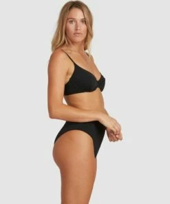 BILLABONG Sol Searcher Nova DD Bra Bikini Top BLACK 12 BILLABONG Sol Searcher Nova DD Bra Bikini Top BLACK -Womens Swim BILLABONG ubjx300166 billabongw blk sd2